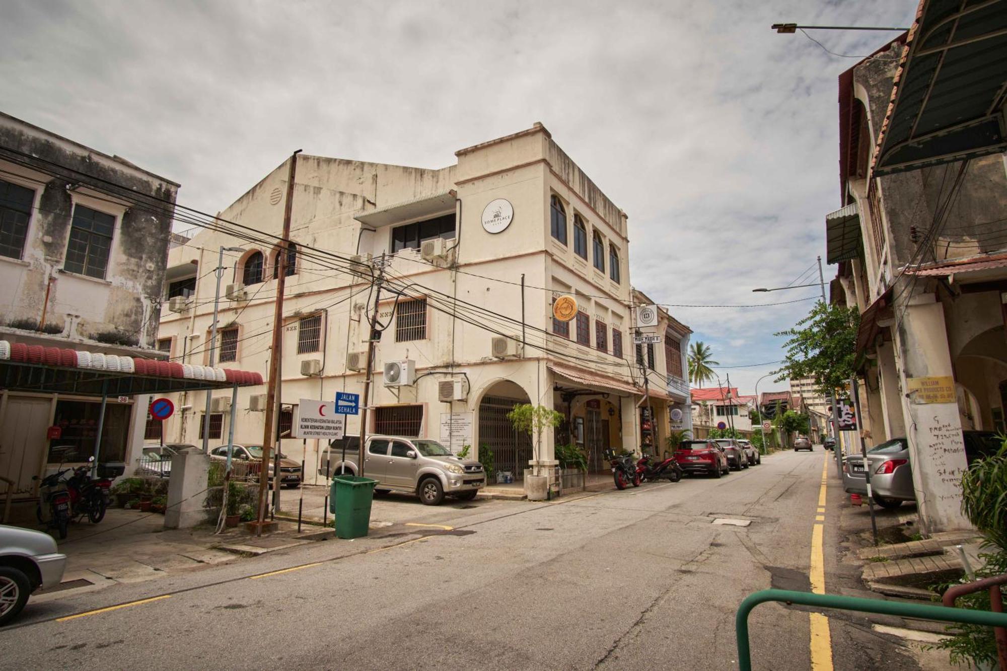Some Place Else Georgetown Luaran gambar
